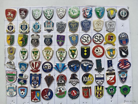Значки ФК Барановичи.Лида.Арсенал Гранит .Динамо Брест.Нафтан....цена за 1 знак