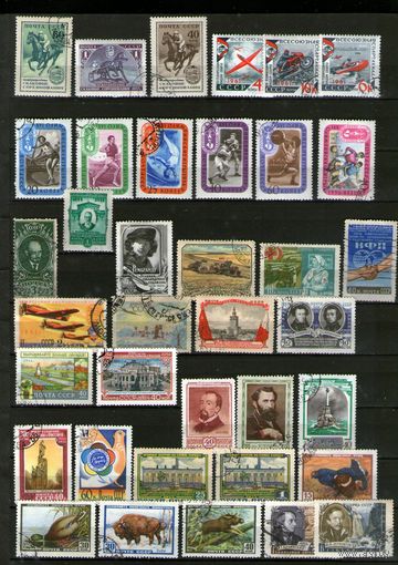 СССР.СБОРНЫЙ ЛОТ ГАШЕНЫХ МАРОК.Есть без наклеек,а есть с ними или со следами от них!