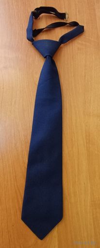 Форменный синий галстук на резинке БелЖД