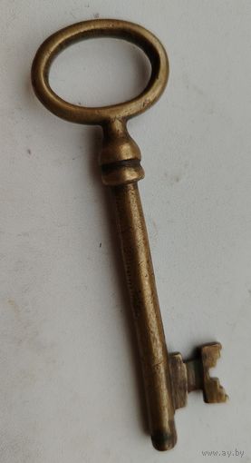 Ключ старинный 2. Броза