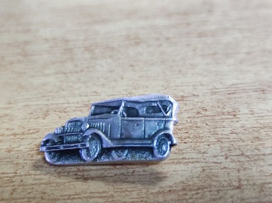 Значок Автомобиль ГАЗ-А.