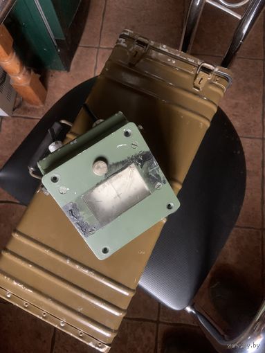 Оригинальные части от советского армейского металлоискателя-цена за ЛОТ!