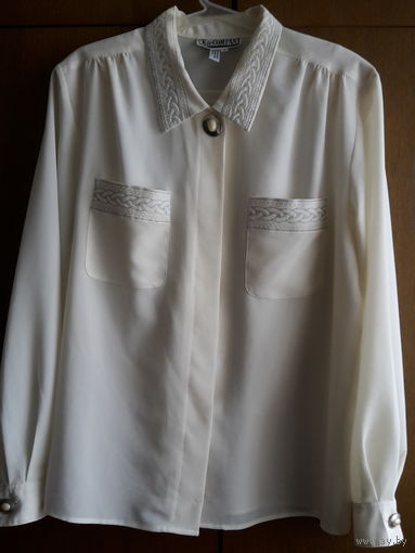 Блузка. Длинный рукав. Размер 48-50. Цвет сливочный