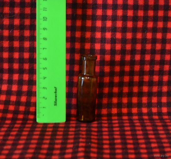 Бутылочка аптечная.