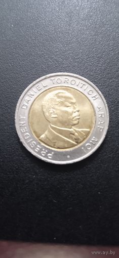 Кения 5 шиллингов 1997 г.