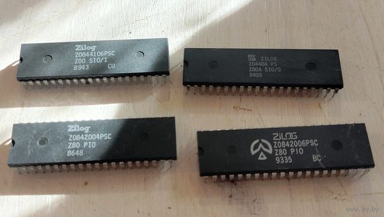 Zilog Z80 микропроцессор