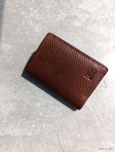 Картхолдер из натуральной кожи ручной работы.