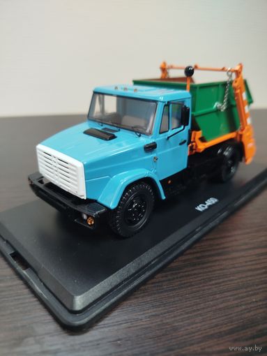 Контейнерный мусоровоз бункеровоз КО-450 1:43 SSM