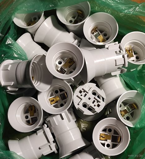 Патрон Е27 белый термопластик, 20 штук !!!