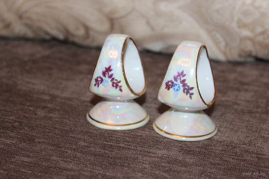 Фарфоровые салфетницы, 2 штуки, высота 6,5 см., без сколов.