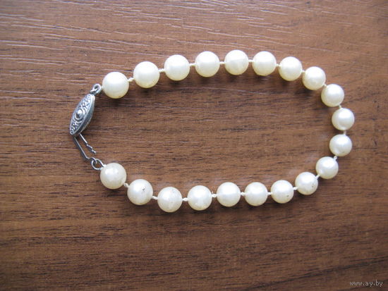 Браслет на руку