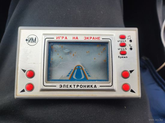 Игра на экране ЭЛЕКТРОНИКА