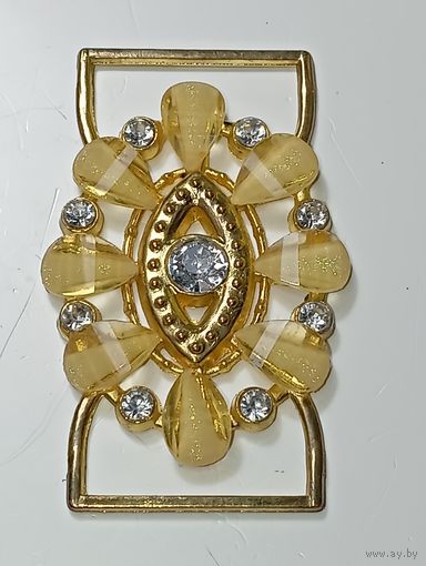 Пряжка с рубля .