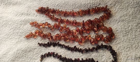 Бусы янтарь и гранат
