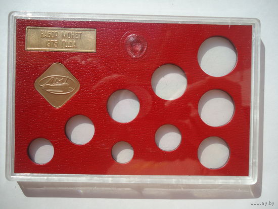 Жетоны + коробка.