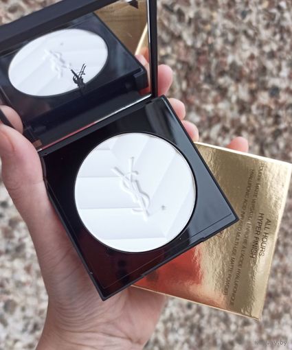 Прозрачная компактная пудра YSL All Hours Hyper Finish Hyaluronic 7.5 gr Translucent