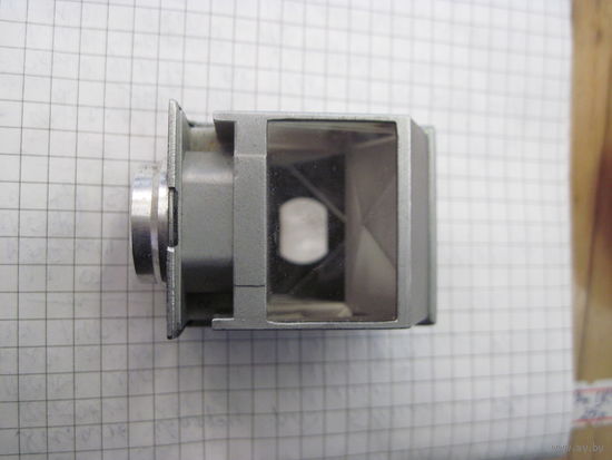 Сменный видоискатель к фотоаппарату "Старт".