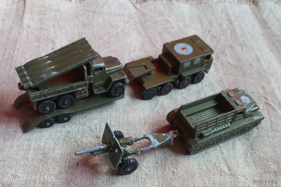 Детские литые игрушки СССР серии Военная техника набор из 4 шт.
