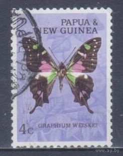 [1073] Папуа Новая Гвинея 1966. Фауна.Бабочка. Гашеная марка.