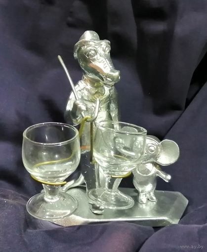 Подставка для двух рюмашек. Крокодил Гена и Чебурашка. 3. СССР.
