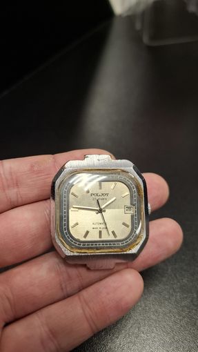 С 1 рубля 3 дня! Качнешь, дернутся, но не идут.