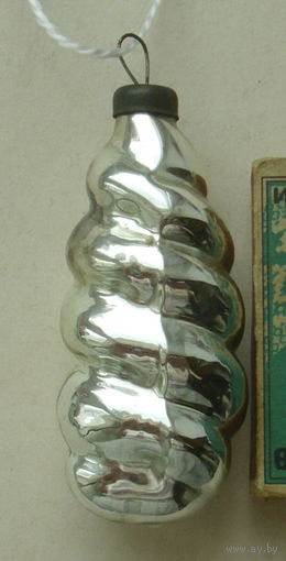Ёлочная игрушка. Ц-3.