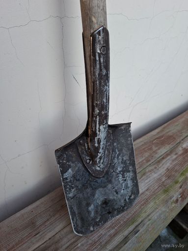 Лопата Германия,старинная,крепкая сталь,очень.