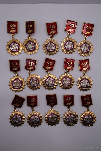 Нагрудный знак. "40 лет Победы 1945-1985". ВОВ. СССР. Цена за 1 шт.