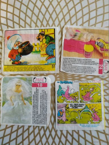 Вкладыши от жвачки.