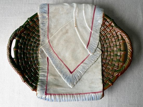 Кузнецов Конаково блюдо СУХАРНИЦА Хлеб да соль конец 19- начало XX века 29х35см