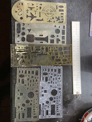 Редчайшие  оригинальные штурманские линейки для  нанесения  на  командную карту  воздушной  обстановки-довольно  древние.