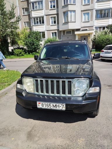 Автомобиль Jeep Liberty (Cherokee КК) 3.7 V6. ТОРГ!!!