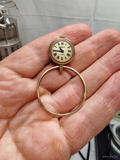 Часы кулон чайка золотые рабочие