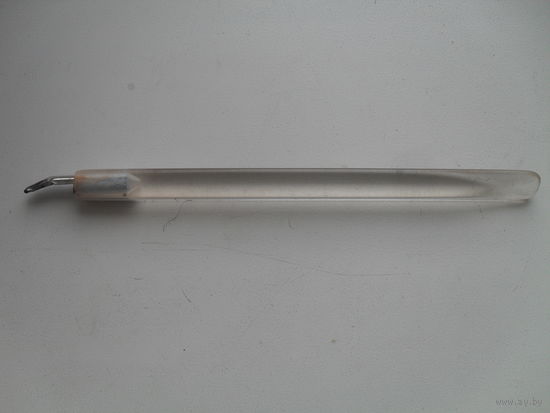 Ручка школьная,перьевая.