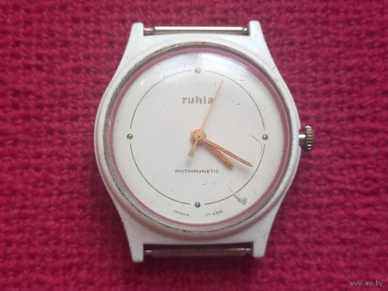 Часы Ruhla antimagnetic ГДР. На ходу.