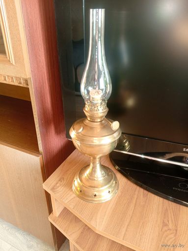 Керосиновая лампа
