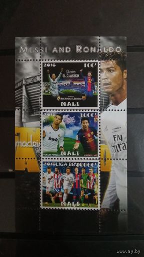 БЛОК ФУТБОЛ  ЧЕМПИОНАТ МИРА СПОРТ    MNH