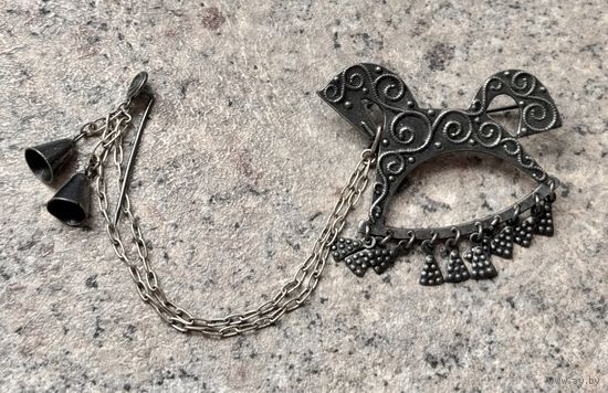 Брошь. Брошь-шатлен