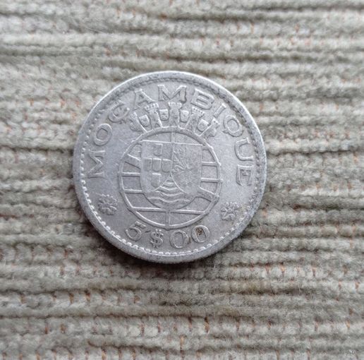 Werty71 Мозамбик 5 эскудо 1960 серебро