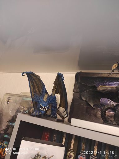 Dungeons Dragons ICONS Gargantuan Blue Dragon