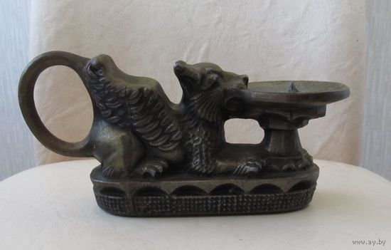 Все лоты с рубля.Подсвечник Грифон,литье,силумин,Волгоград.СССР