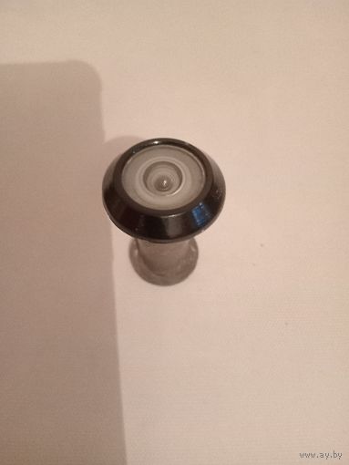 Глазок дверной