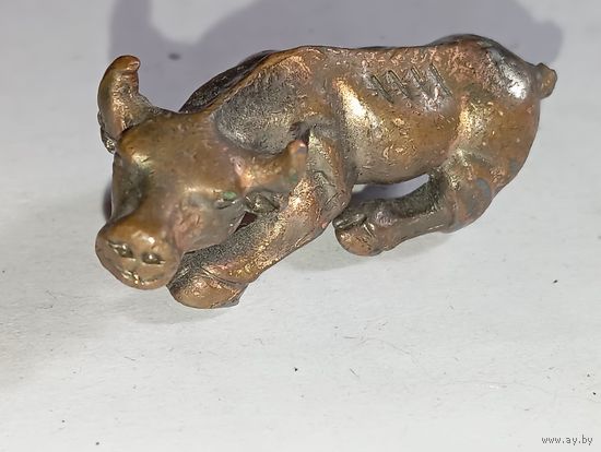 Статуэтка  Бык  . С рубля !