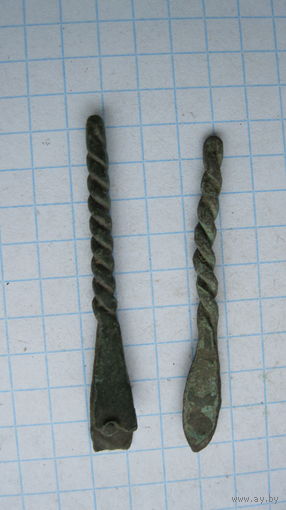 Привески старинные. Пара. Бронза, литье.