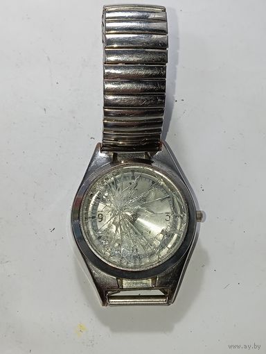 Часы кварцевые RENOS