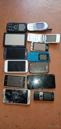 Телефоны нерабочие, дефектные.