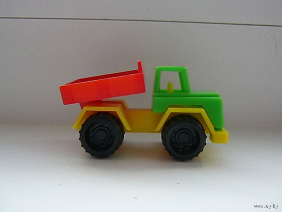 Моделька грузовичка из 90х