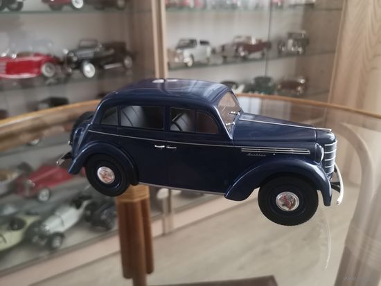 Москвич 400-420  1946