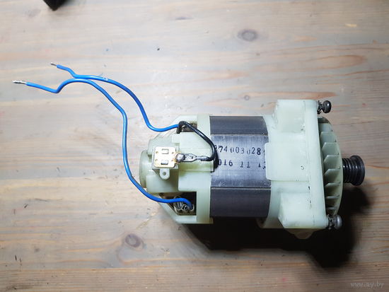 Двигатель газонокосилки Makita ELM3800 неисправный, искрит, греется, отключается