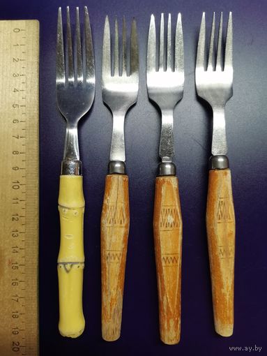 Вилка 4 шт. одним лотом.
